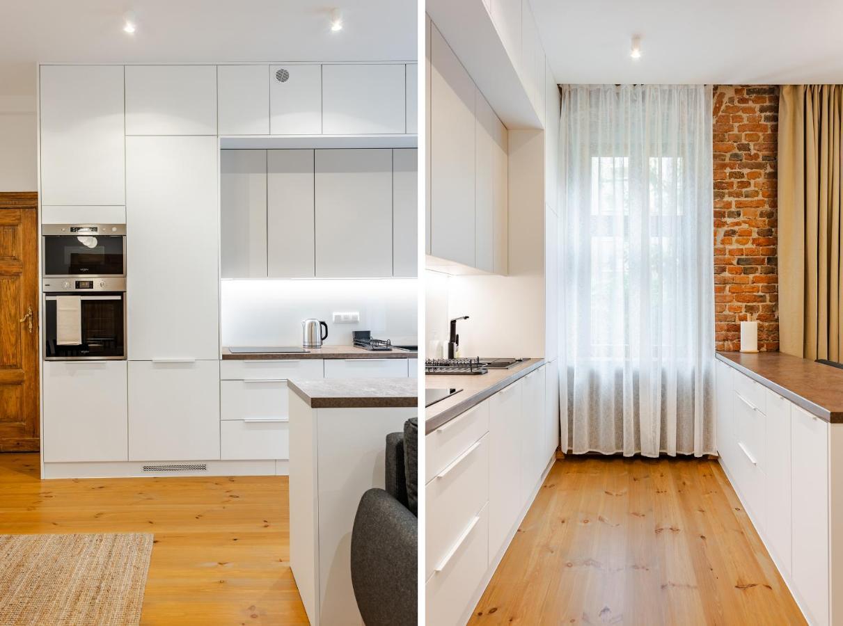 Two Bedroom Very Berry Apartment In Poznan With Desk By Noclegi Renters Eksteriør billede